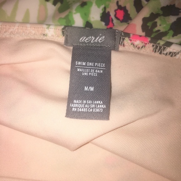 Aerie Wraparound swimsuit - Picture 3 of 3